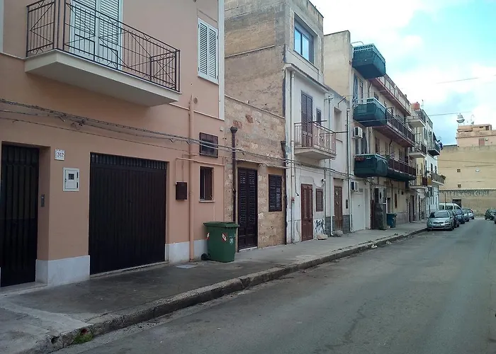 בית הארחה Italy House